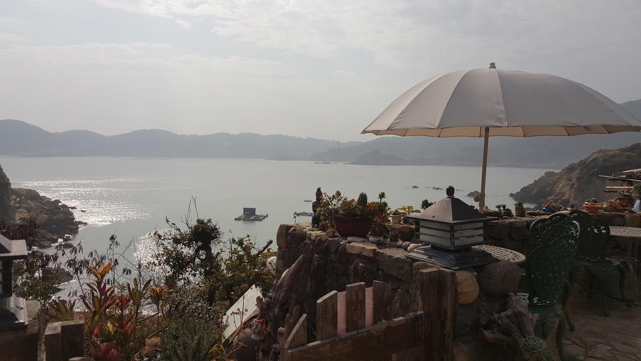 Furen Homestay Nangan Exterior foto