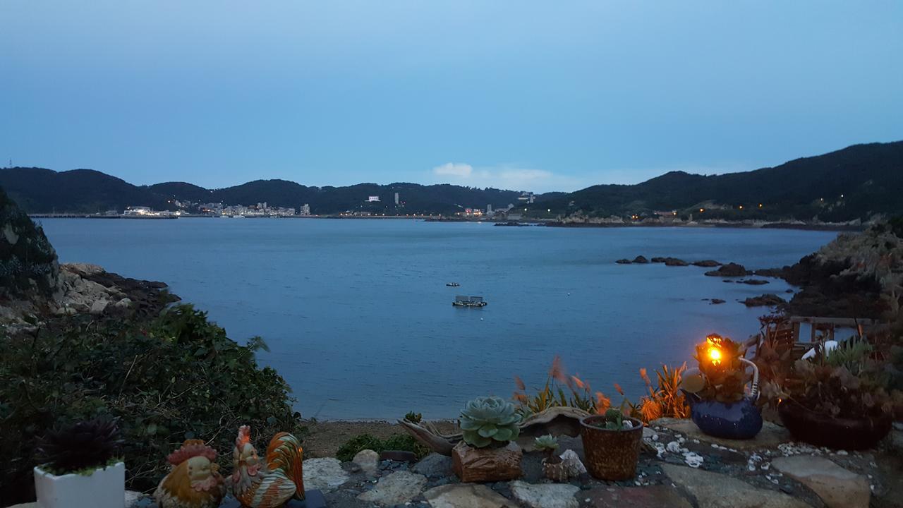 Furen Homestay Nangan Exterior foto
